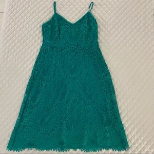 Guess - lace green dress